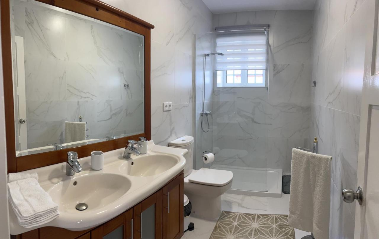 فيلا Casa Do Porto أنغرا دو إِراويزو المظهر الخارجي الصورة